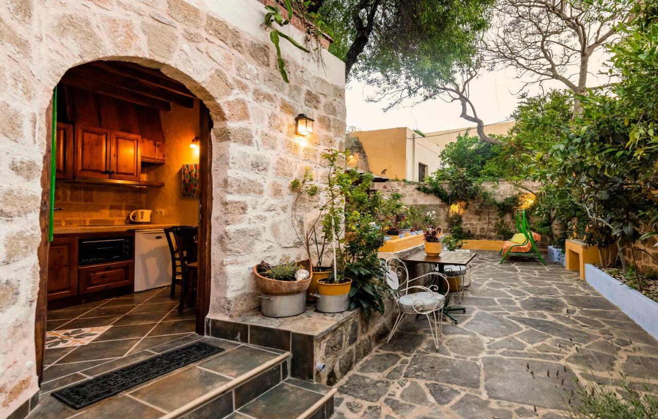 Secret Garden - Old Town Daire Rhodes City Dış mekan fotoğraf